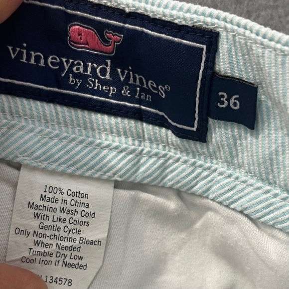 Vineyard Vines seersucker 
Breaker Shorts Colorblock, pockets, spring, Pastel - Picture 5 of 10